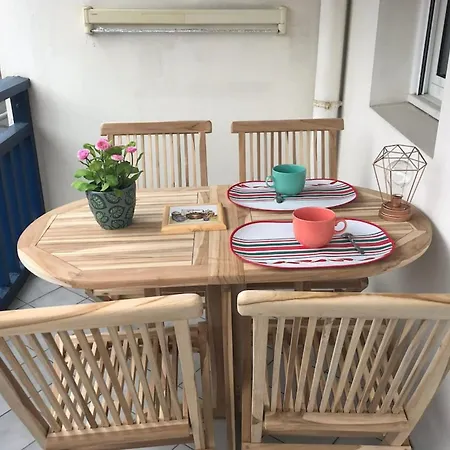 Bright T3 With Ocean View And Parking Lot - בית נופש