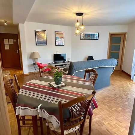 Bright T3 With Ocean View And Parking Lot - * Hendaye